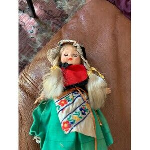 MADAME ALEXANDER SCANDINAVIAN DOLL  7 1/2" TALL